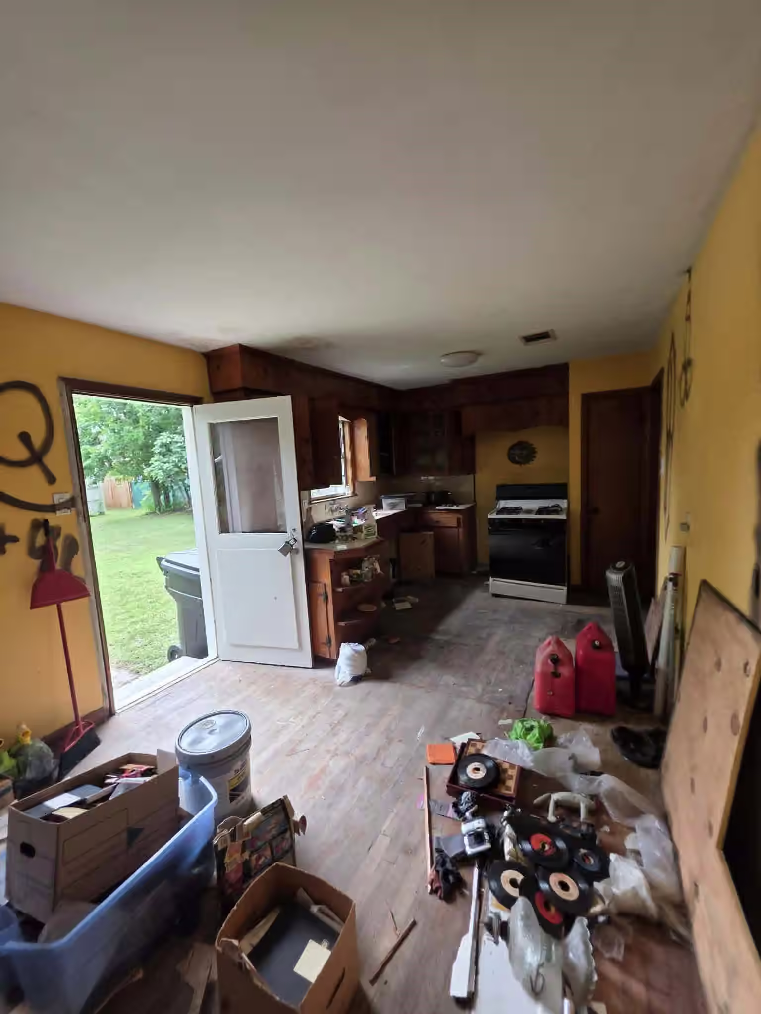 Photo 4 of 4302 Edison Street, Houston, TX