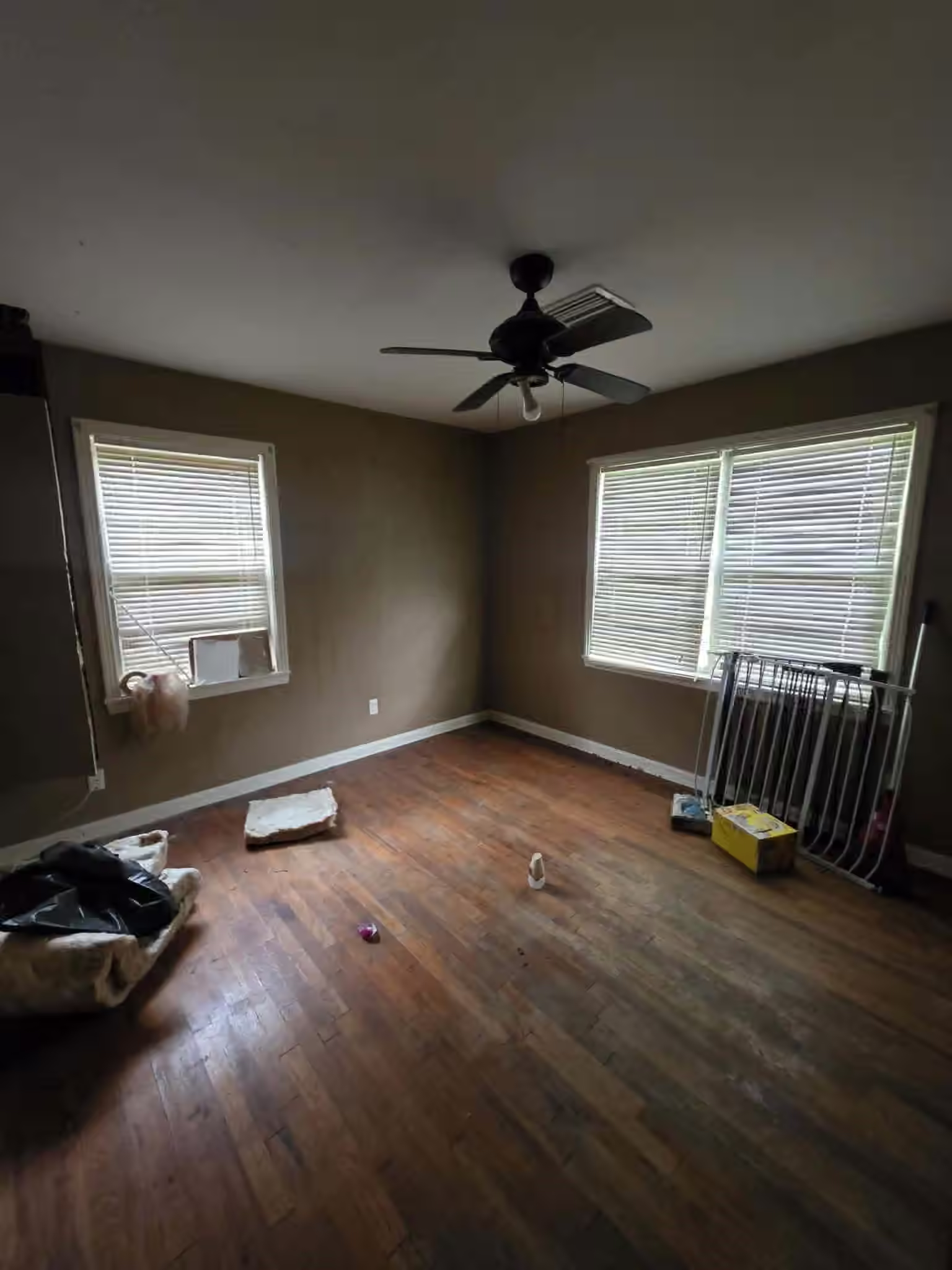 Photo 7 of 4302 Edison Street, Houston, TX