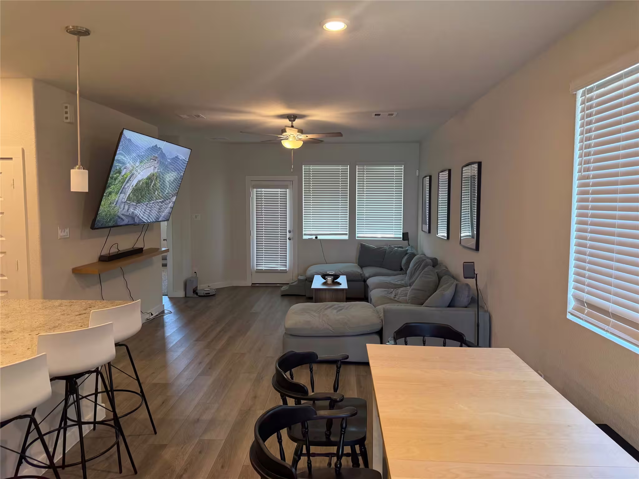 Photo 3 of 5711 Madden Lane, Houston, TX