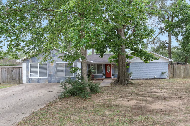 Photo of 25311 White Oak Lane, Splendora, TX 77372
