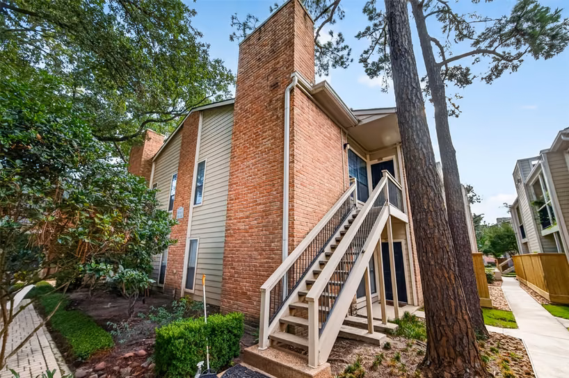Photo of 2001 Bering Drive 2F, Houston, TX