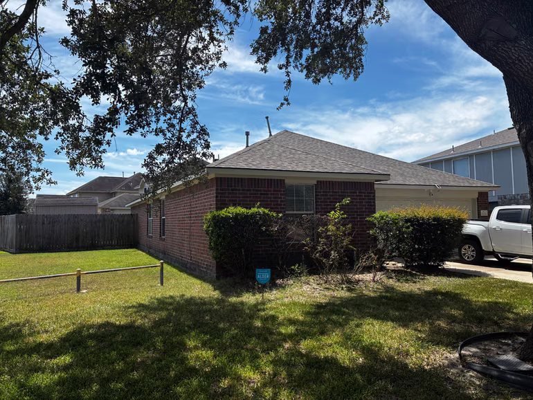 Photo of 2603 Tinas Terrace Drive, Houston, TX 77038