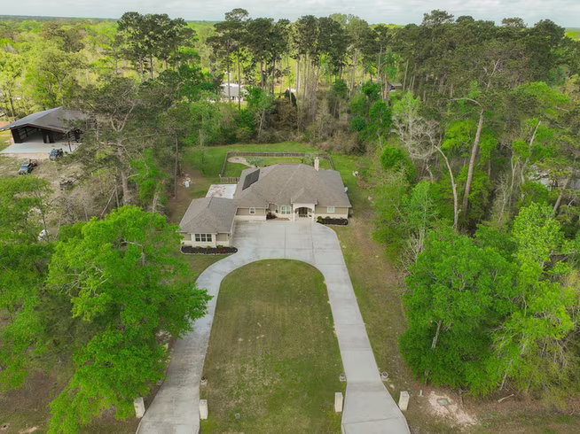Photo of 16634 Savannah Drive, Splendora, TX