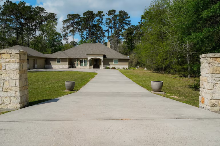 Photo 6 of 16634 Savannah Drive, Splendora, TX