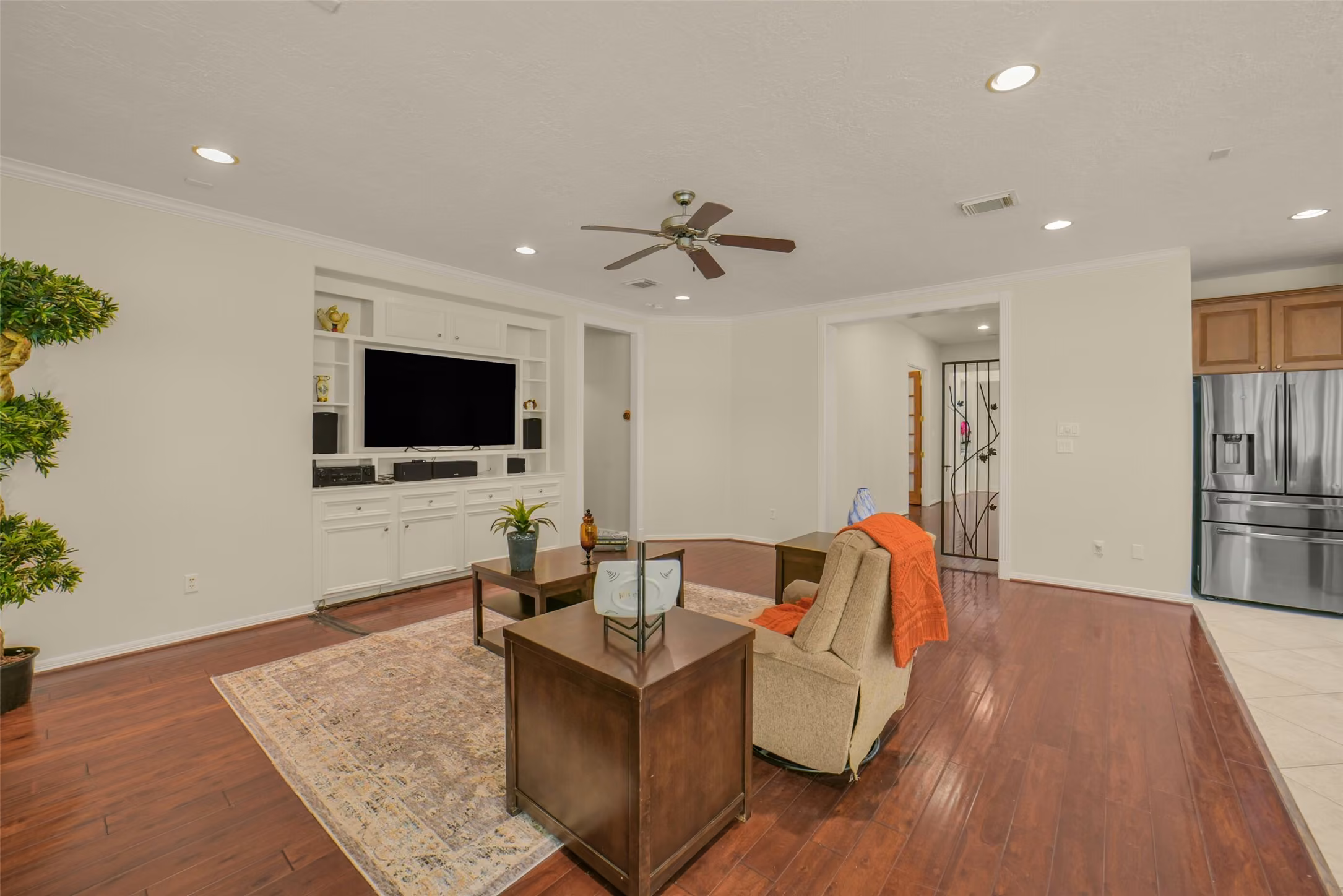 Photo 6 of 25507 Long Iron Court, Spring, TX