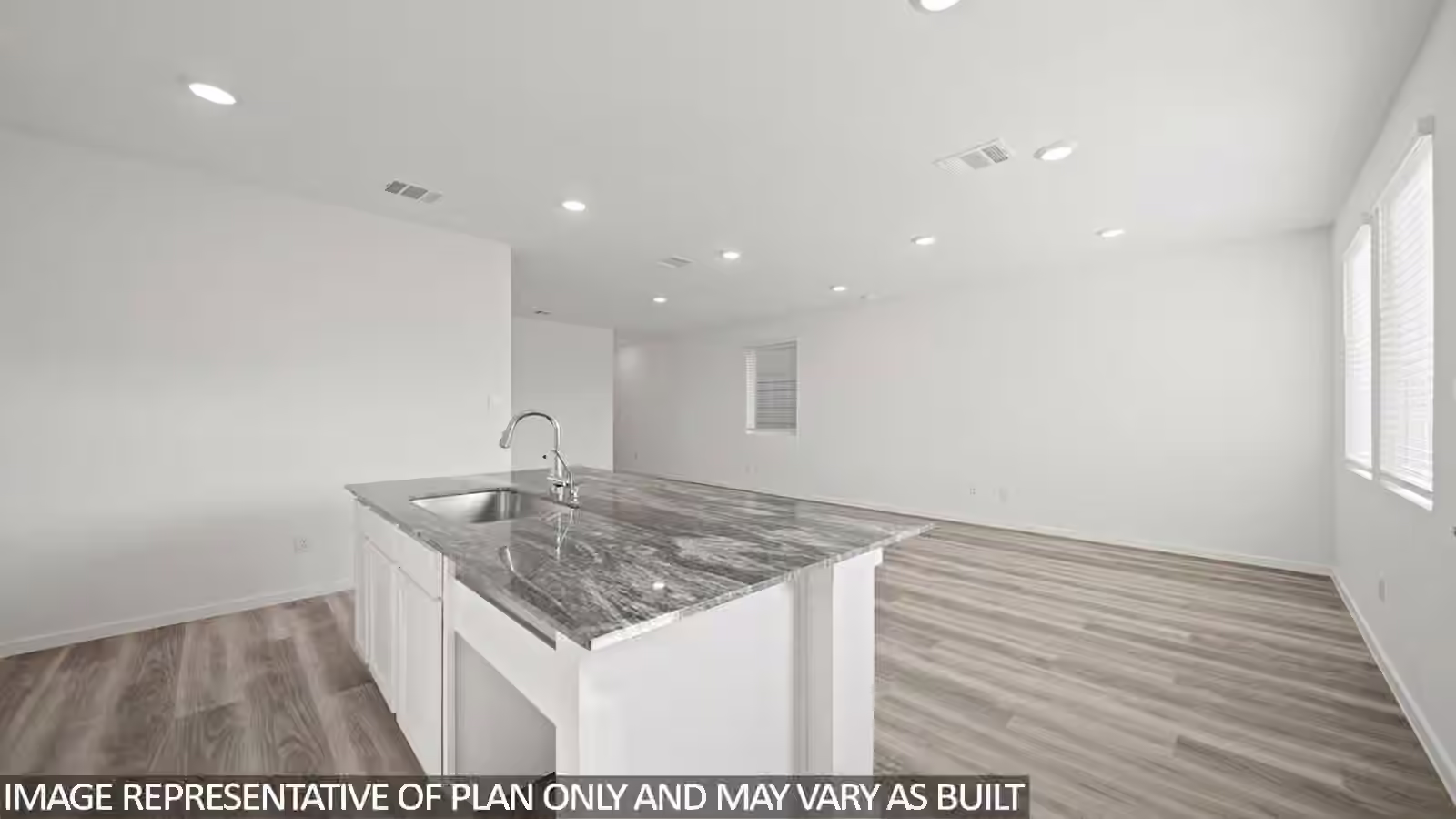 Photo 4 of 17802 Delmar Heights Lane, Humble, TX
