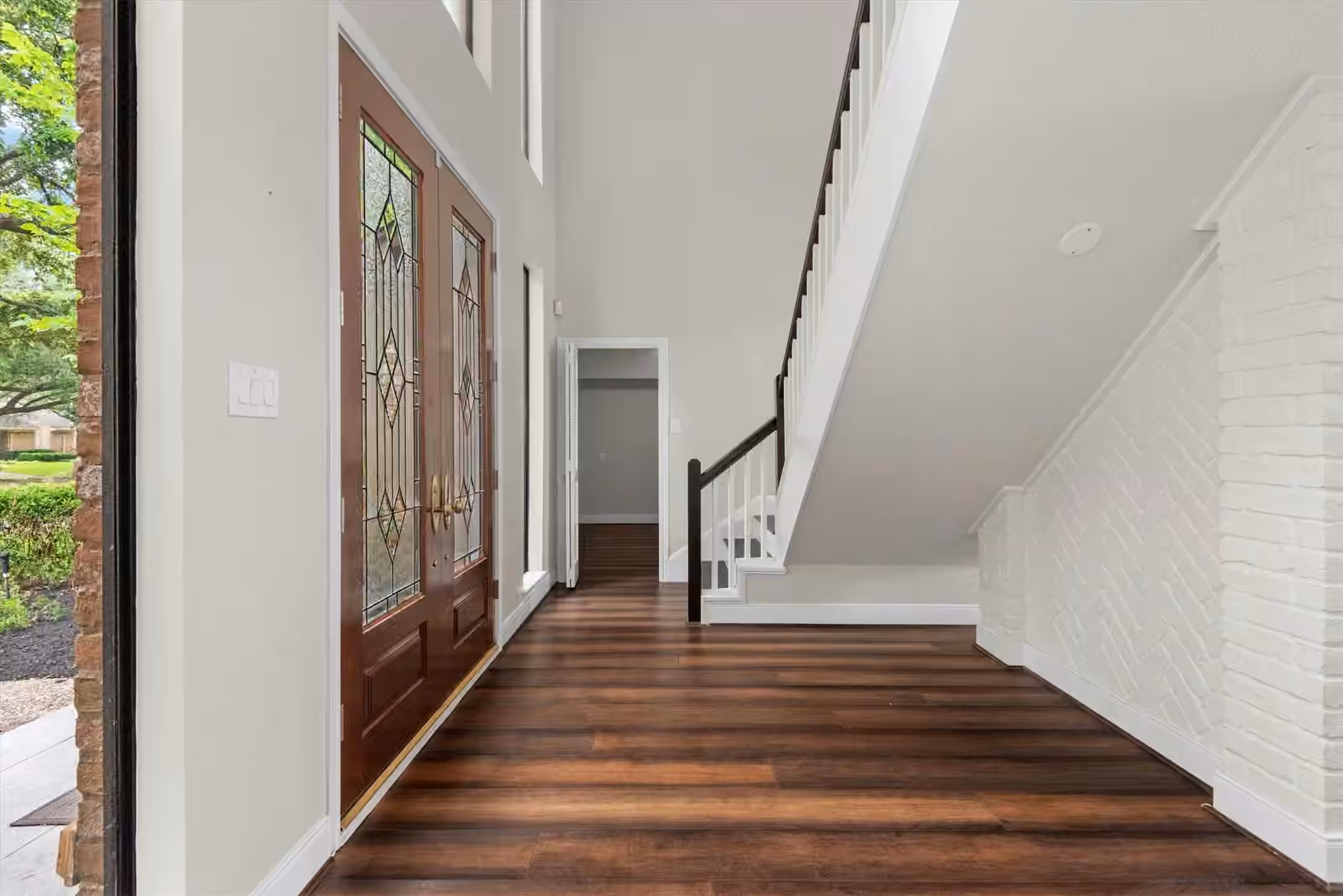 Photo 3 of 1214 Emerald Green Lane, Houston, TX