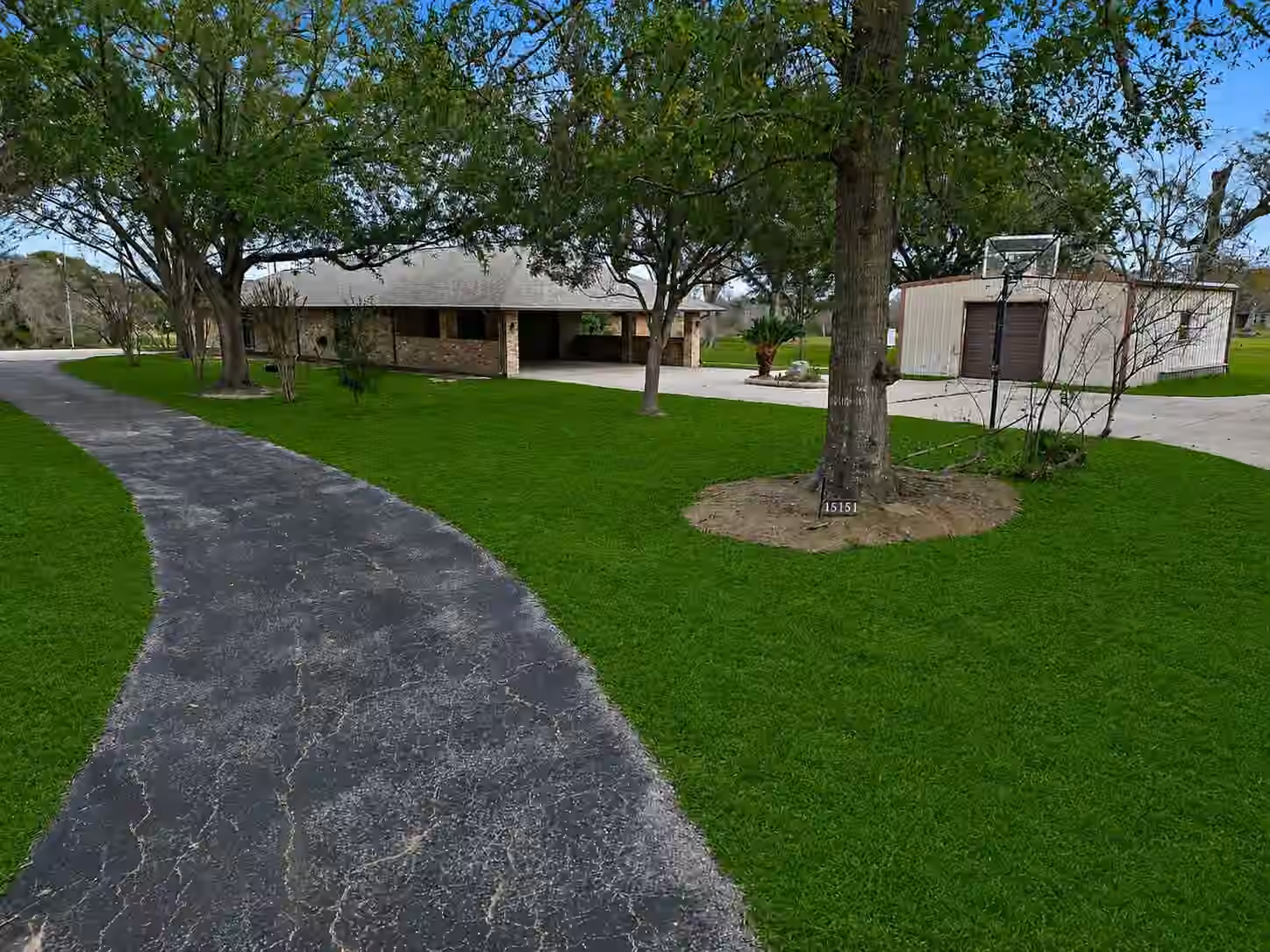 Photo 5 of 15151 Lakeview Drive, Beach City, TX