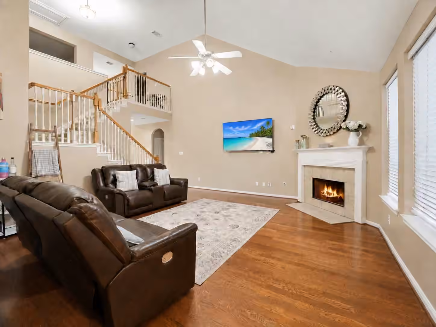 Photo 5 of 1752 Silver Bend Drive, Dickinson, TX