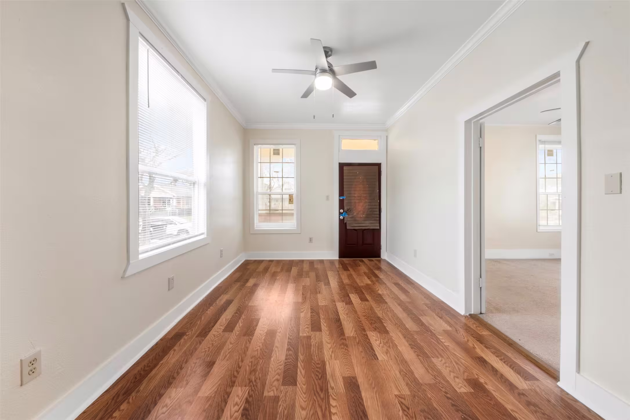 Photo 4 of 3605 Avenue S, Galveston, TX