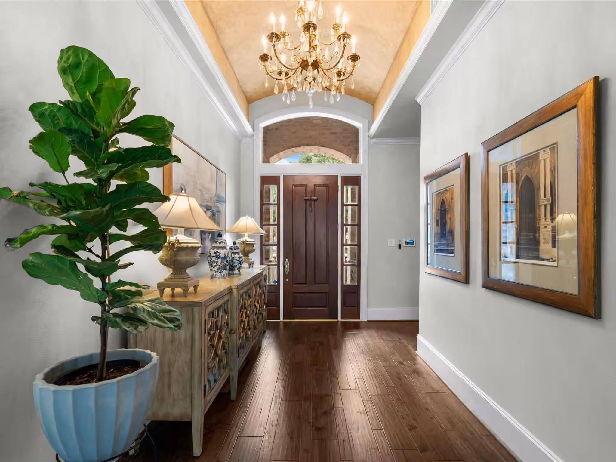 Photo 7 of 2750 N Southern Oaks Drive, Houston, TX