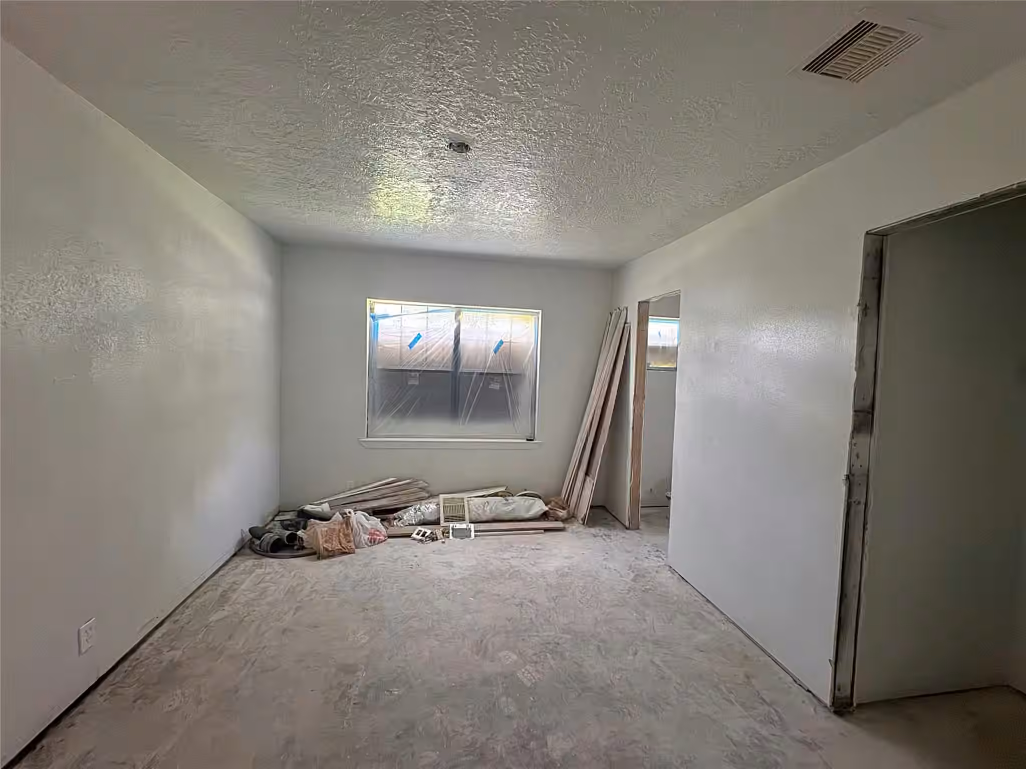 Photo 7 of 6111 Westover Street, Houston, TX