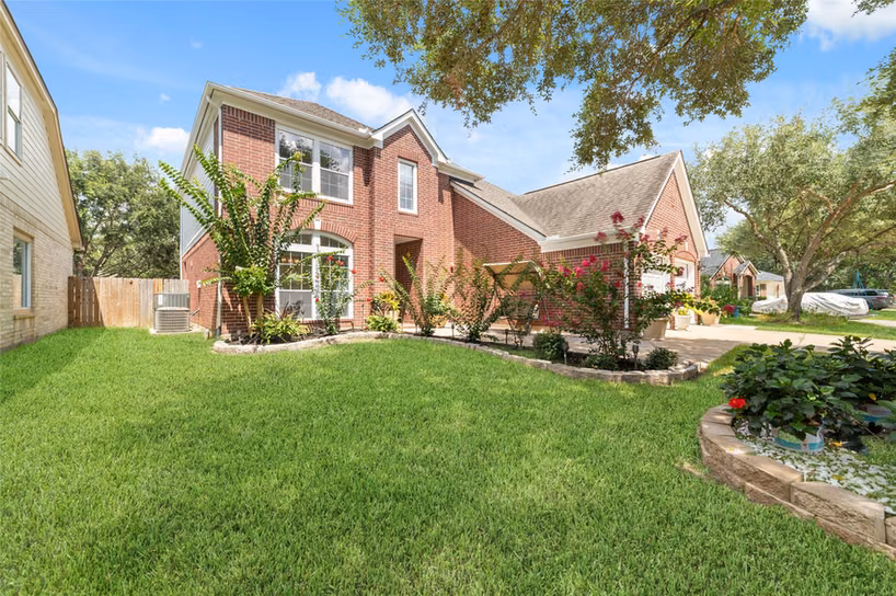 Photo 2 of 6207 Suncrest Court, Katy, TX