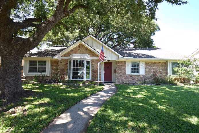 Photo of 8502 Braes Meadow Drive, Houston, TX