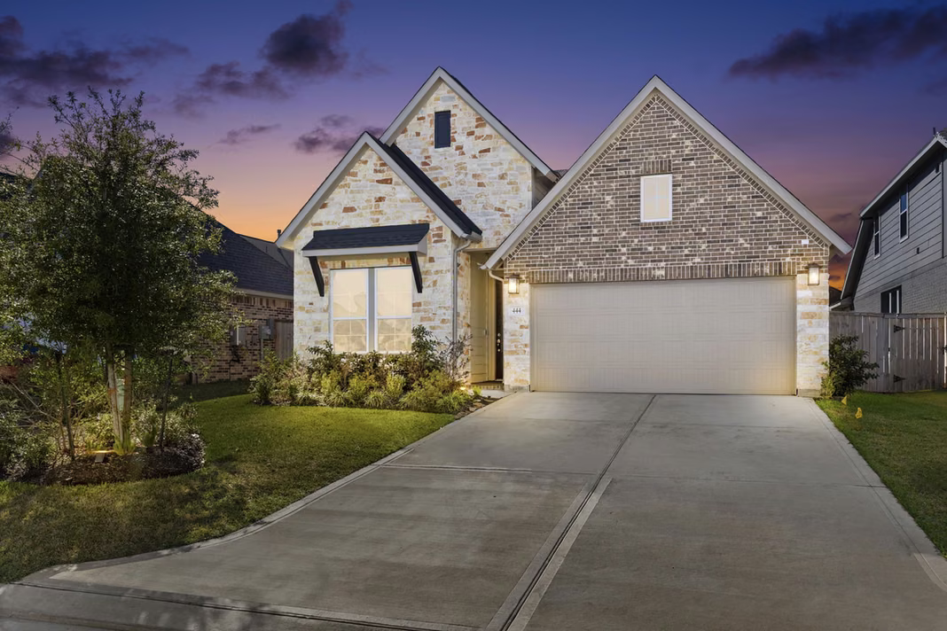 Photo of 444 Texoma Plains Drive, Conroe, TX 77304