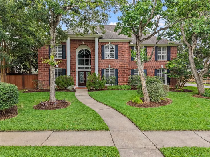 Photo of 914 Pinewood Lane, Seabrook, TX 77586