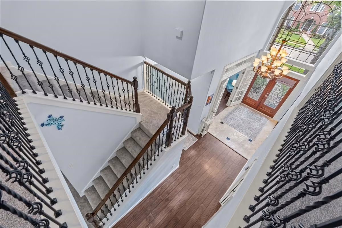 Photo 2 of 914 Pinewood Lane, Seabrook, TX