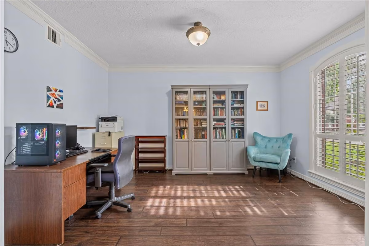 Photo 7 of 914 Pinewood Lane, Seabrook, TX