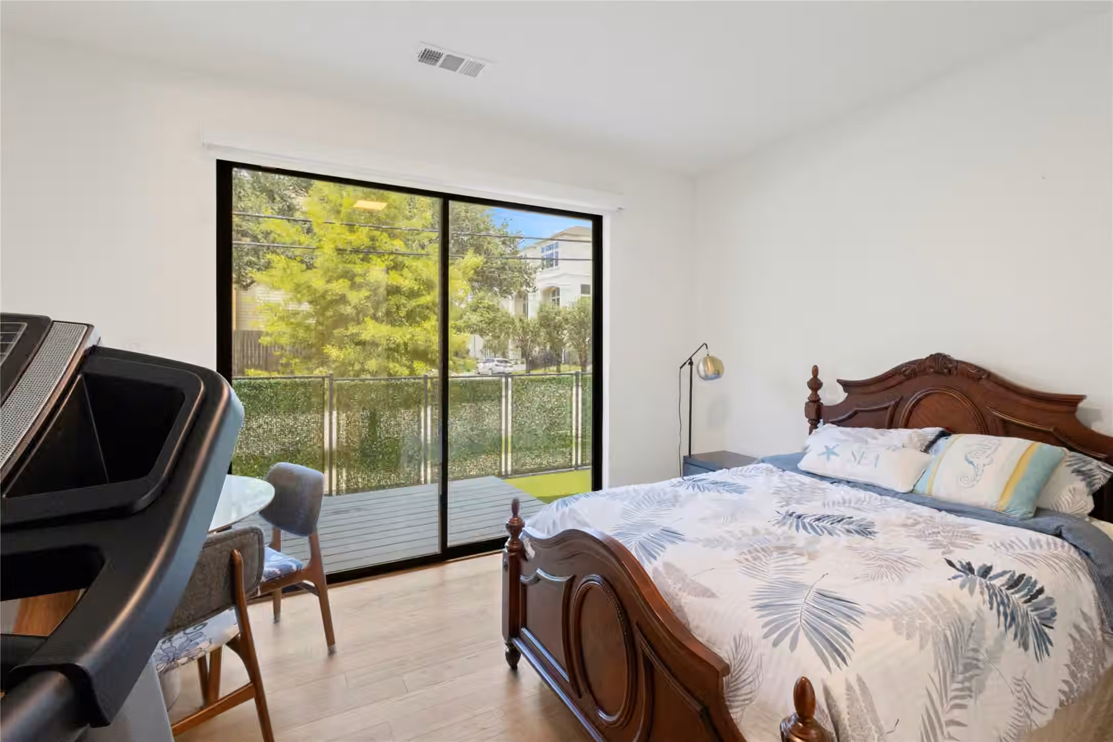 Photo 6 of 1302 Crocker Street, Houston, TX