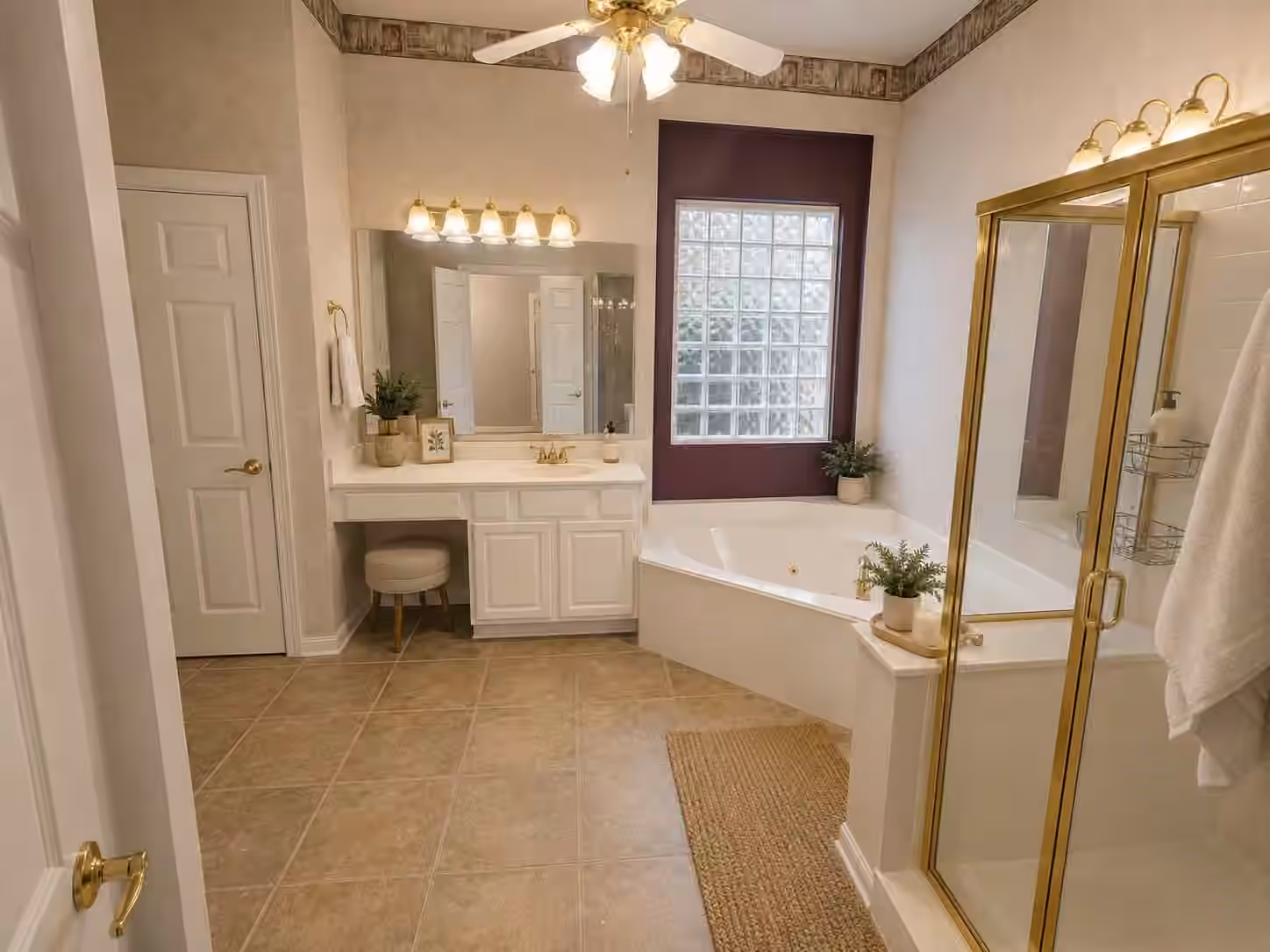 Photo 7 of 1604 N Venice Drive, Pearland, TX