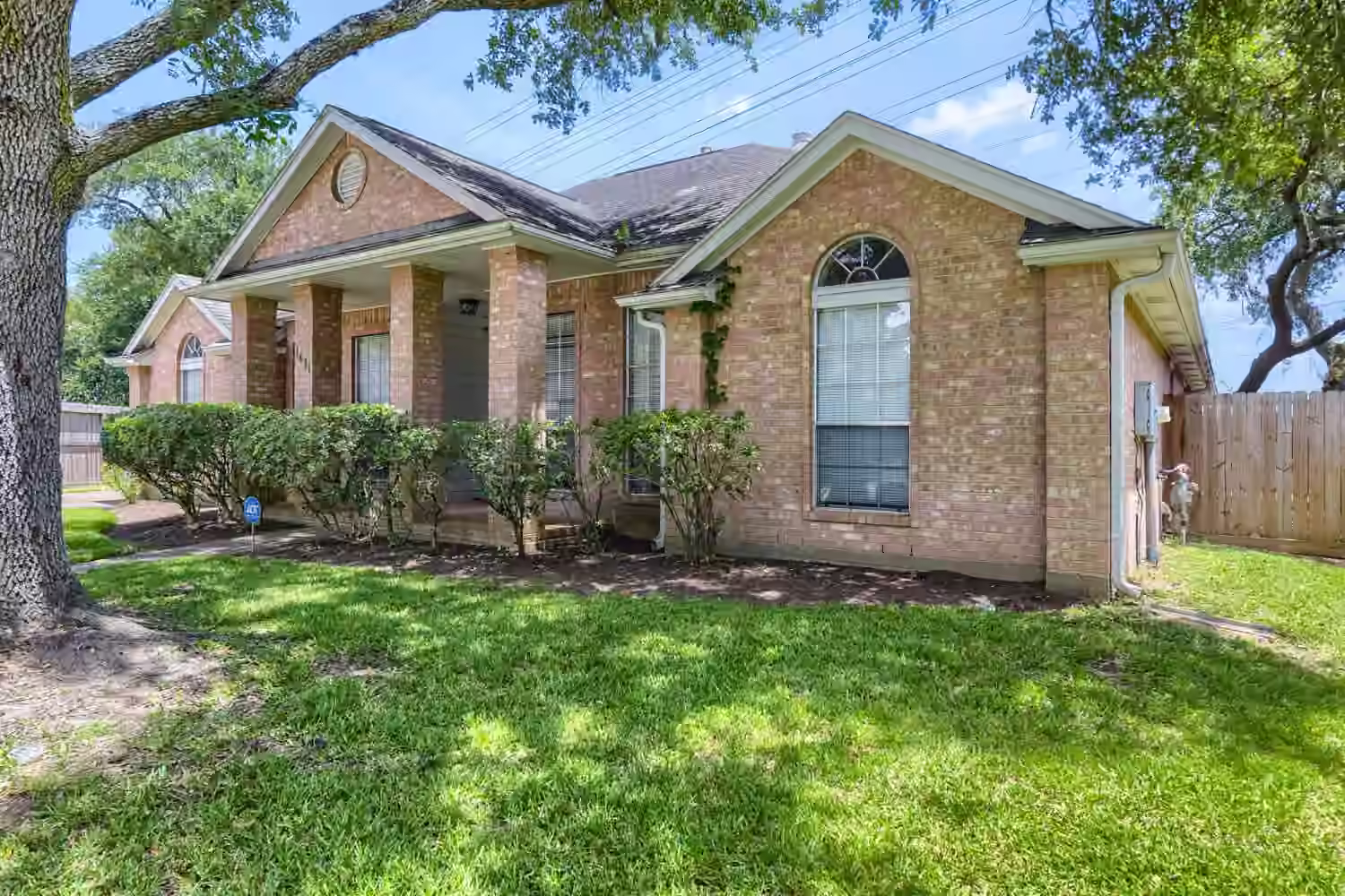 Photo of 1431 Old Hickory Lane, League City, TX