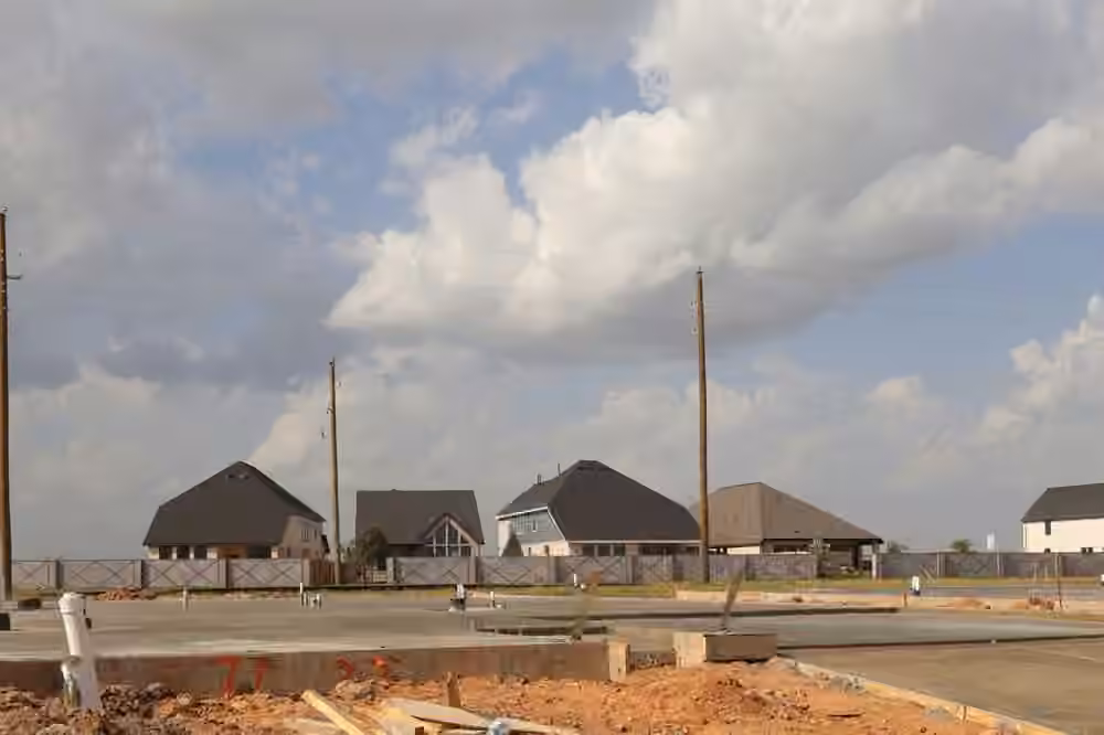 Photo 4 of 7739 Blue Heron Drive, Richmond, TX