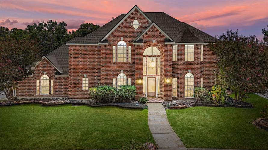 Photo of 3123 Wilshire Lane, Baytown, TX 77521