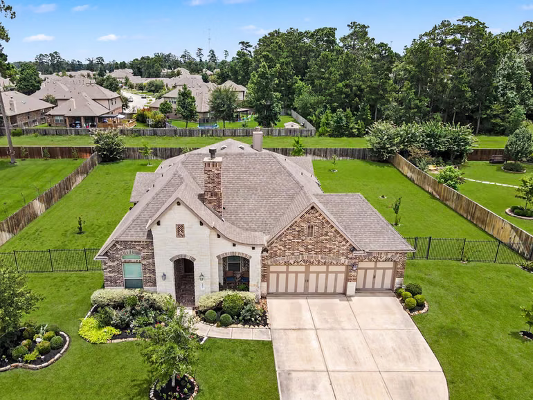 Photo 3 of 14003 S Evergreen Ridge Court, Conroe, TX