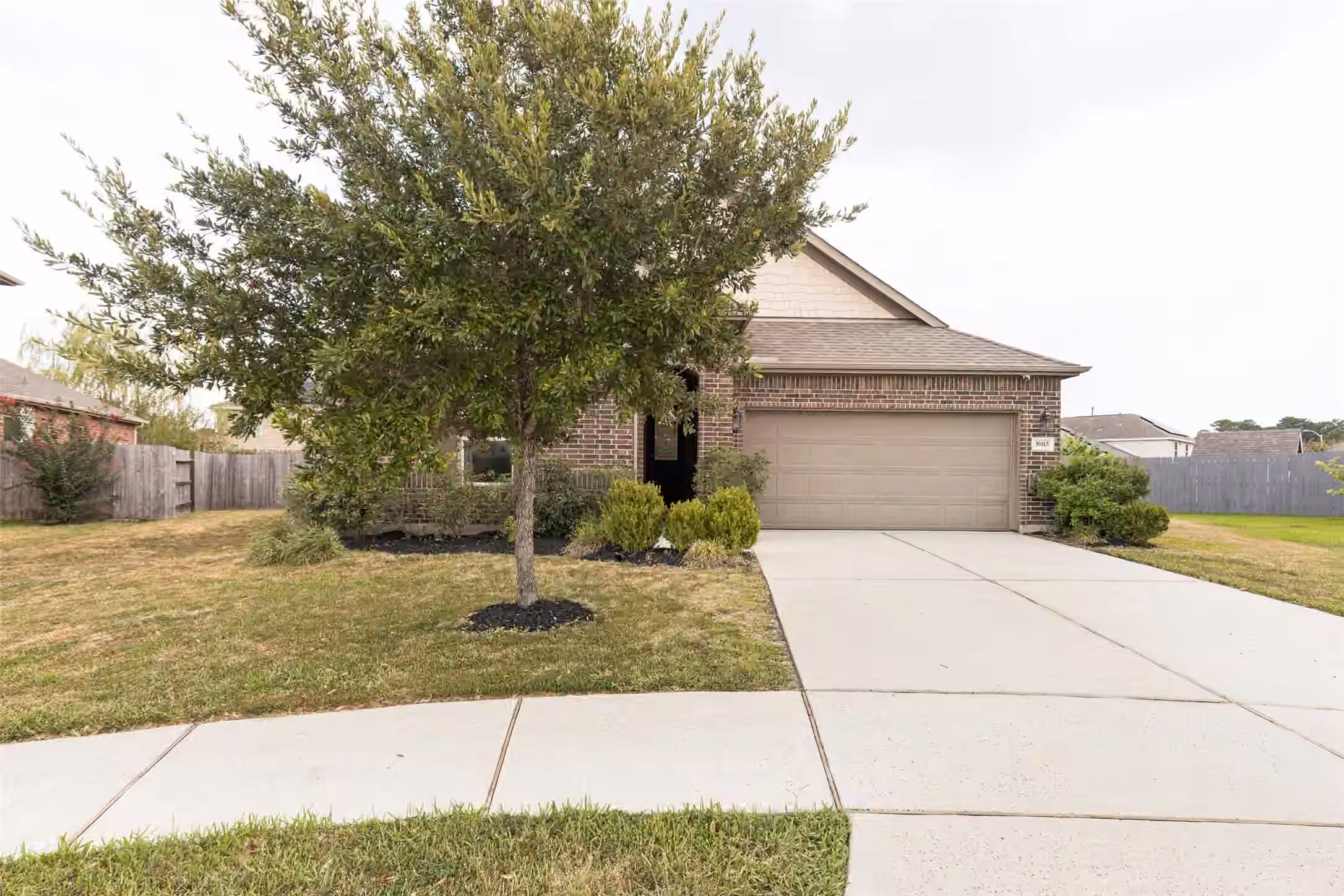 Photo 3 of 39415 Winding Pass Lane, Magnolia, TX