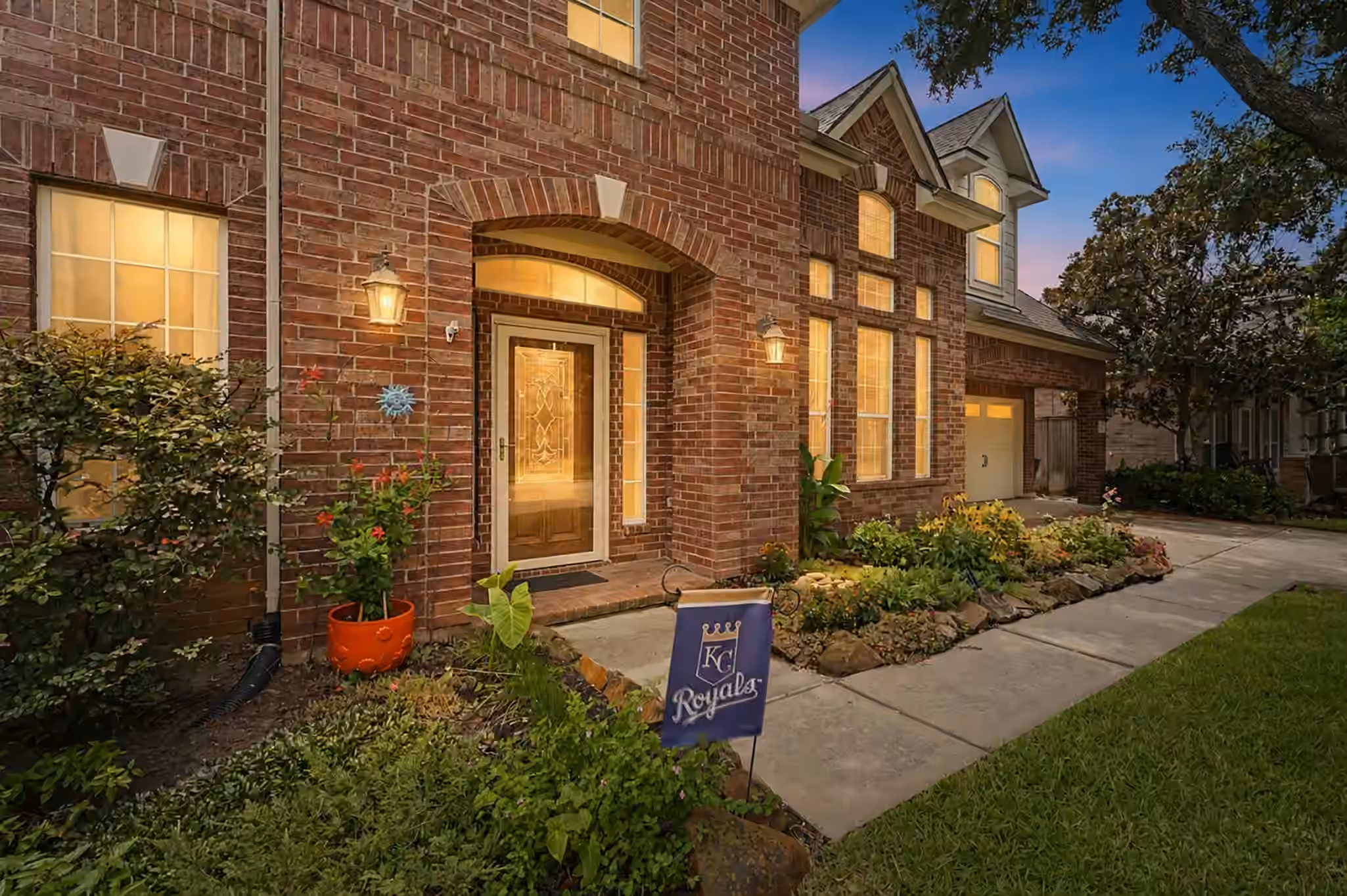 Photo 3 of 26907 Mossy Leaf Lane, Cypress, TX