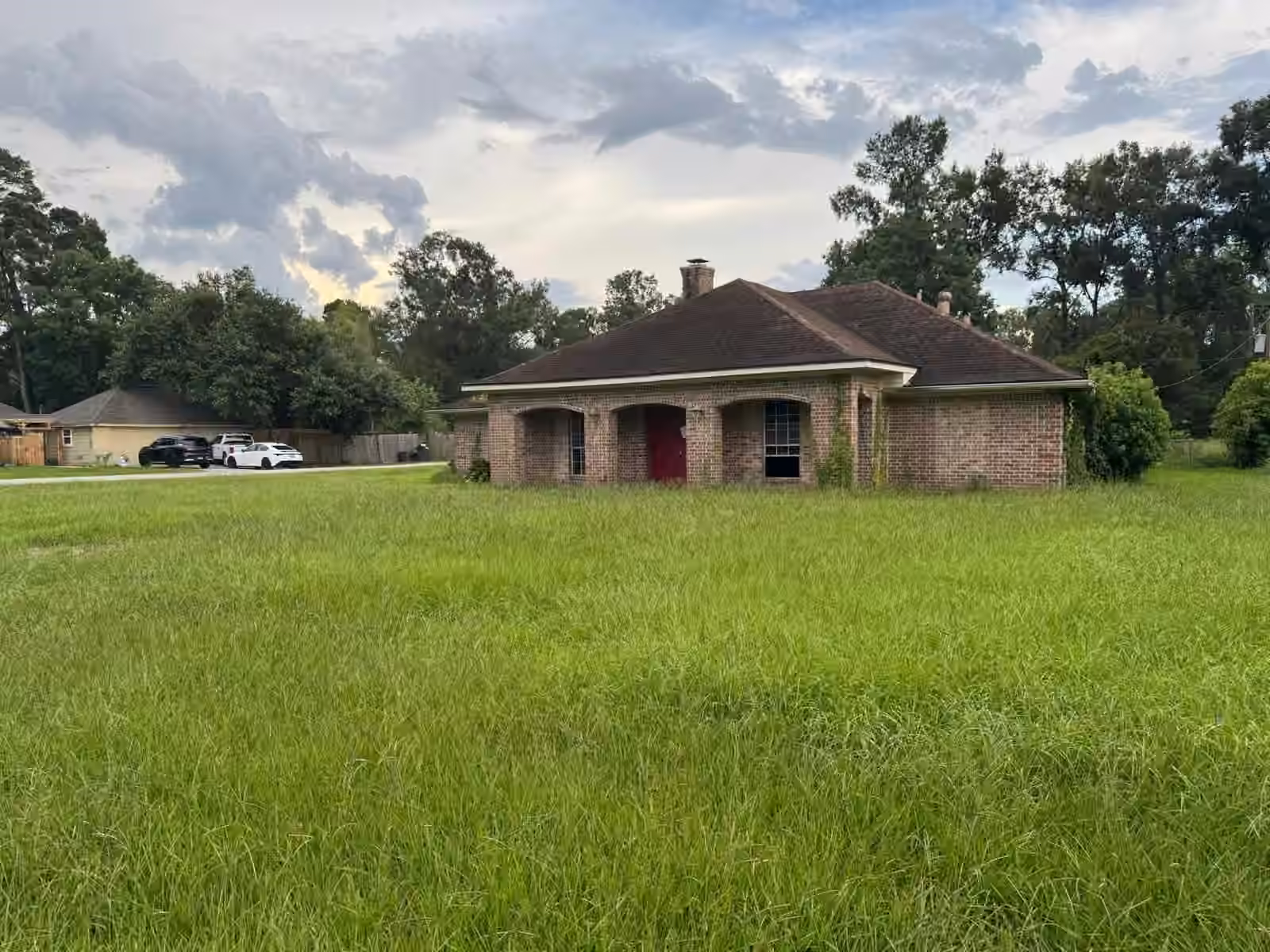 Photo 3 of 2346 Greenglade Lane, Spring, TX