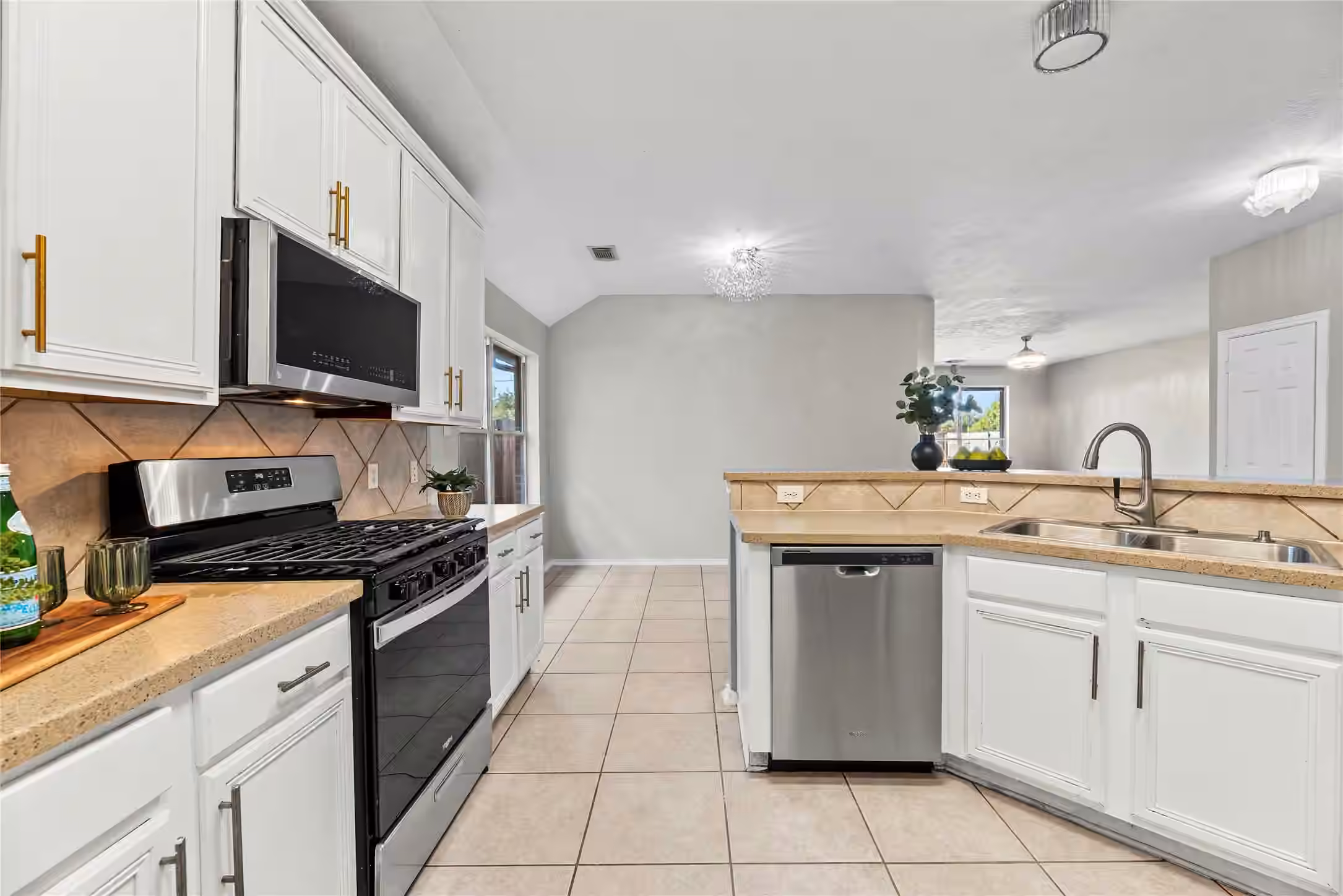 Photo 5 of 2706 Argos Drive, Missouri City, TX