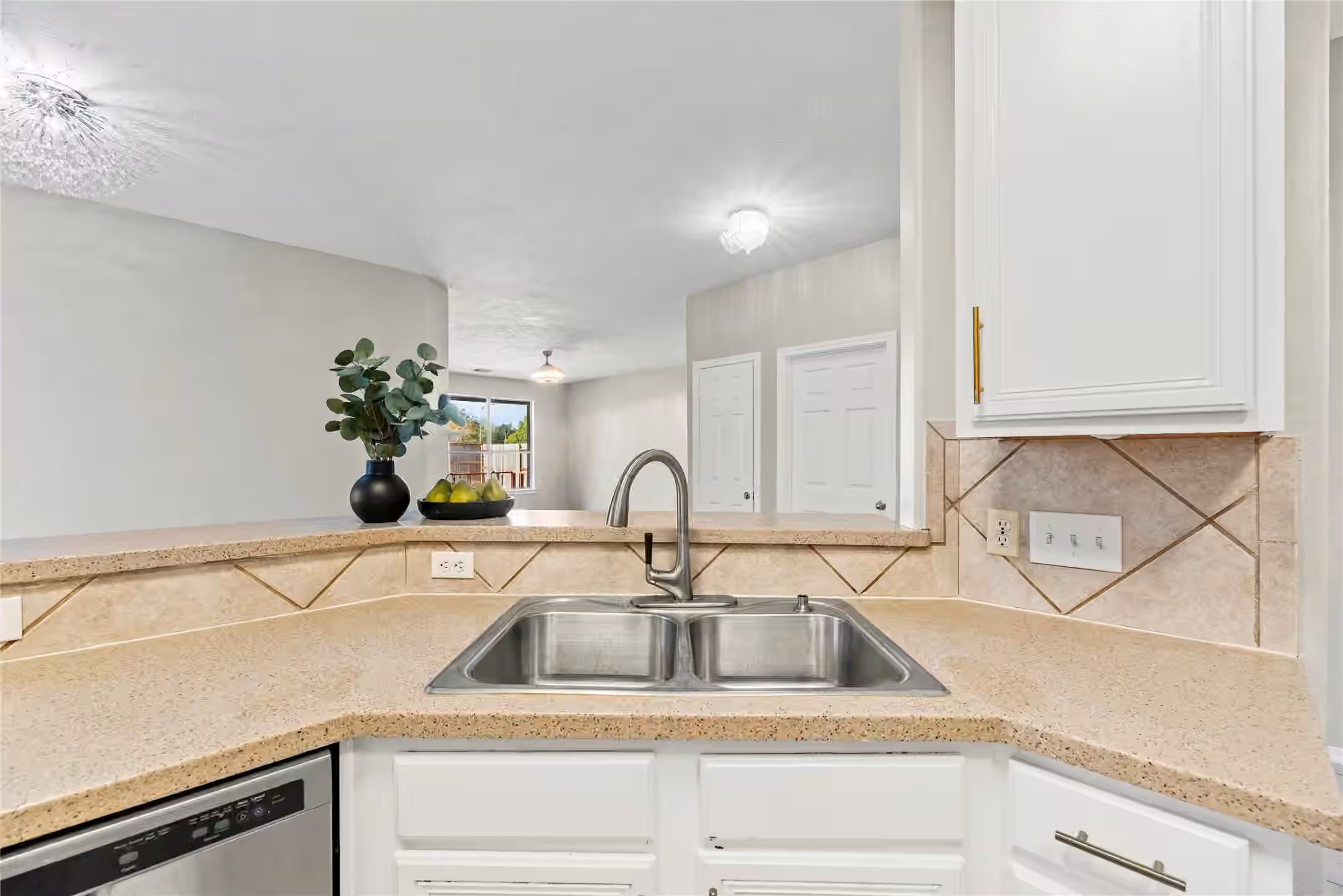 Photo 6 of 2706 Argos Drive, Missouri City, TX