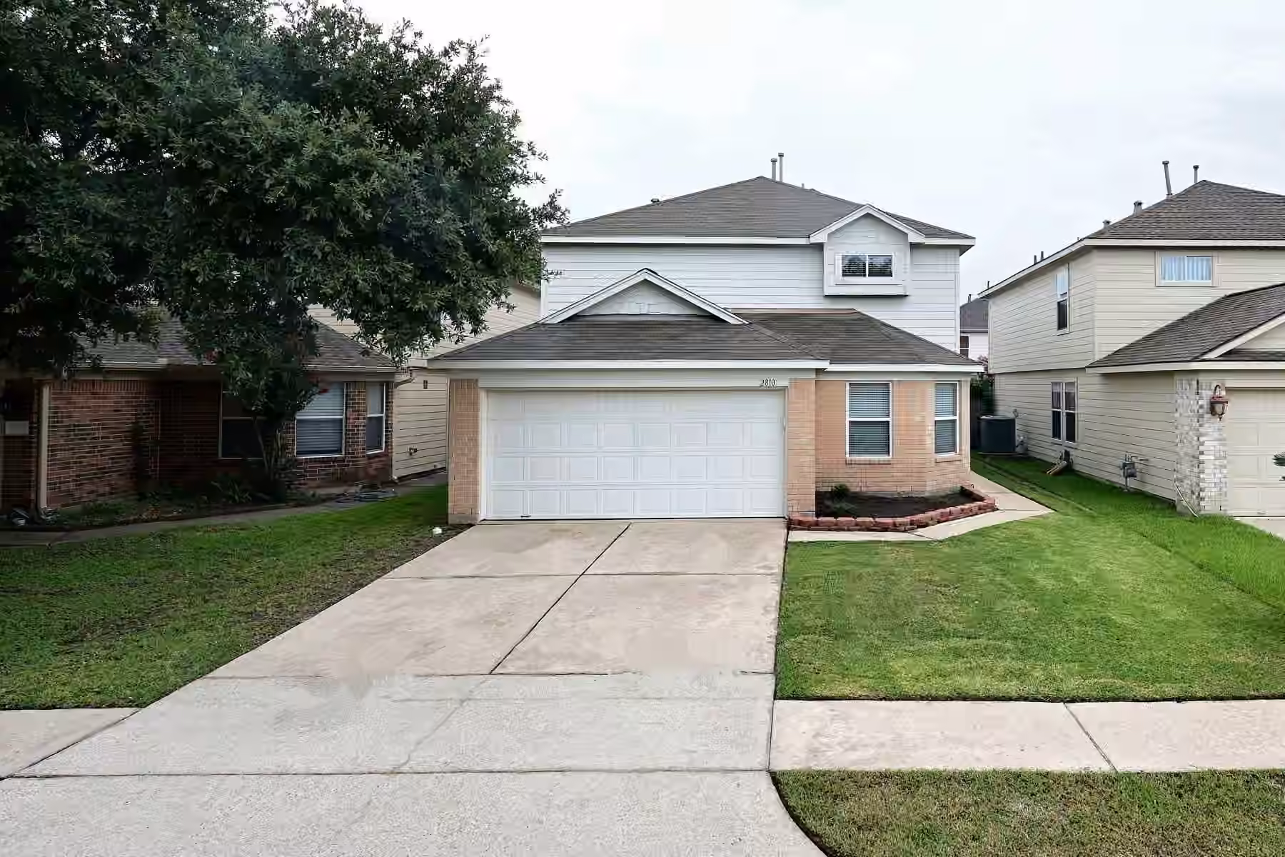 Photo 2 of 2810 Packard Elm Street, Houston, TX