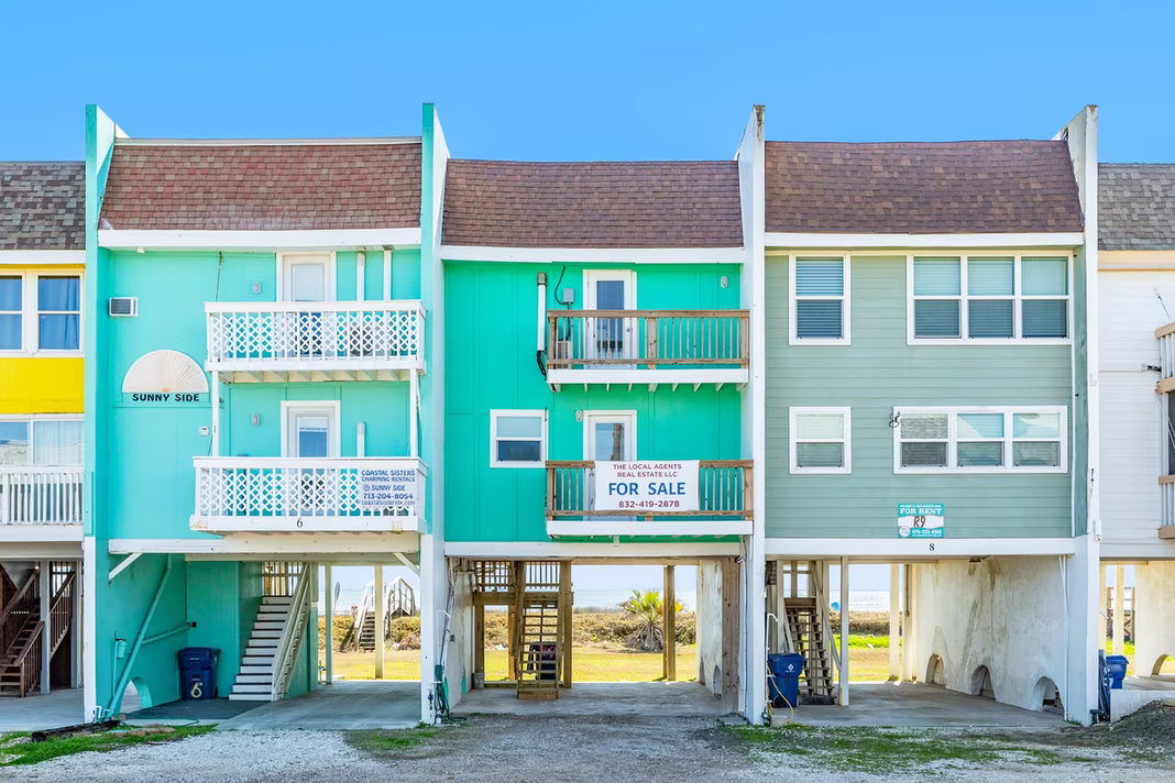 Photo 5 of 101 Pelican Place 7, Surfside Beach, TX