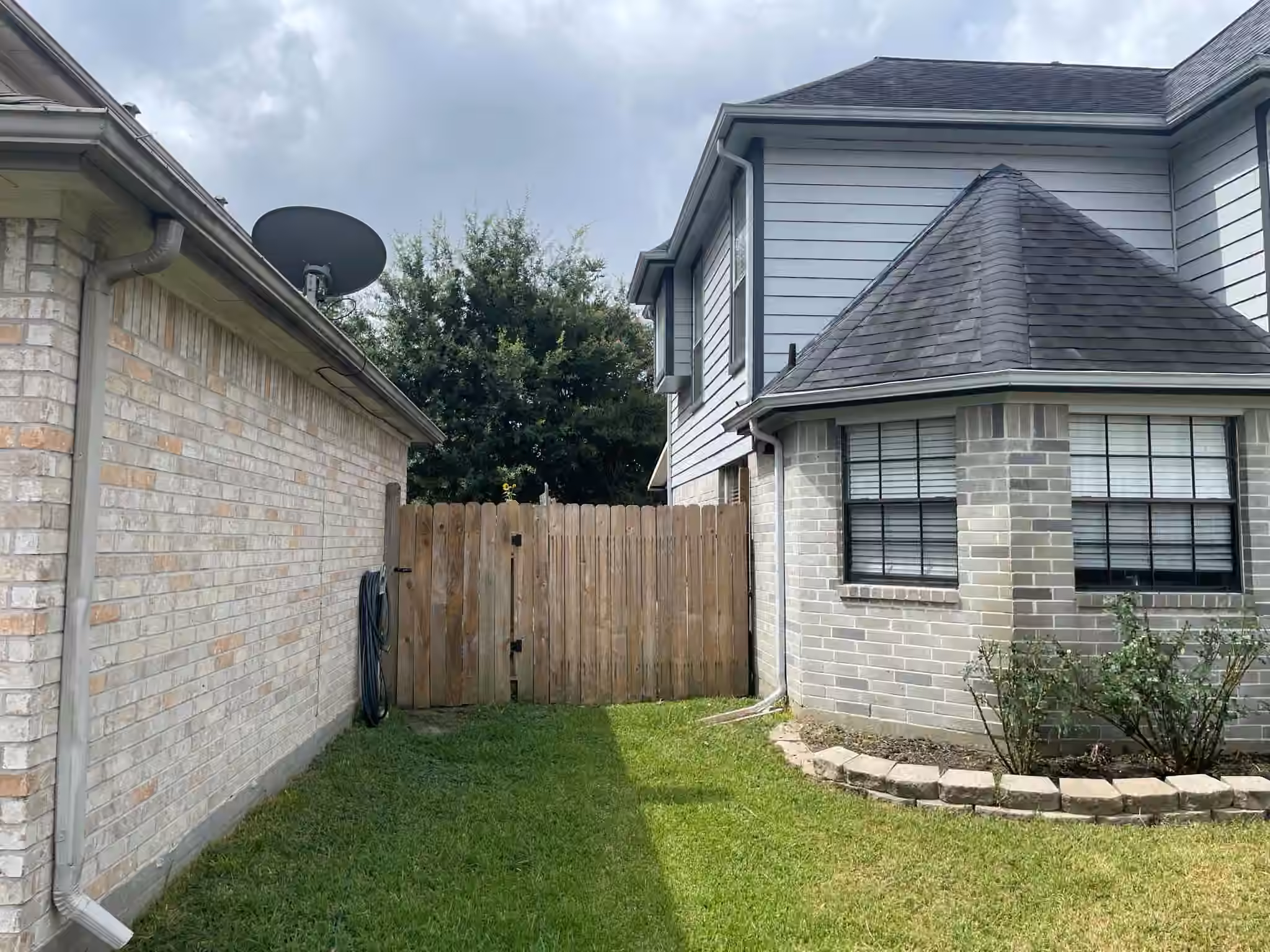 Photo 4 of 3427 Ramsgate Drive, Spring, TX