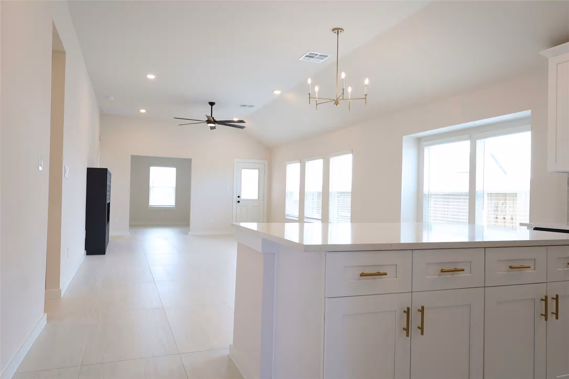 Photo 5 of 13215 Glacier View Lane, Rosharon, TX