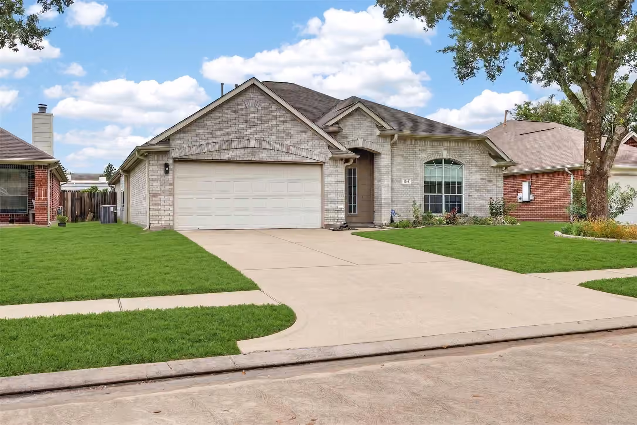 Photo 4 of 12023 Cyprus Field, Houston, TX