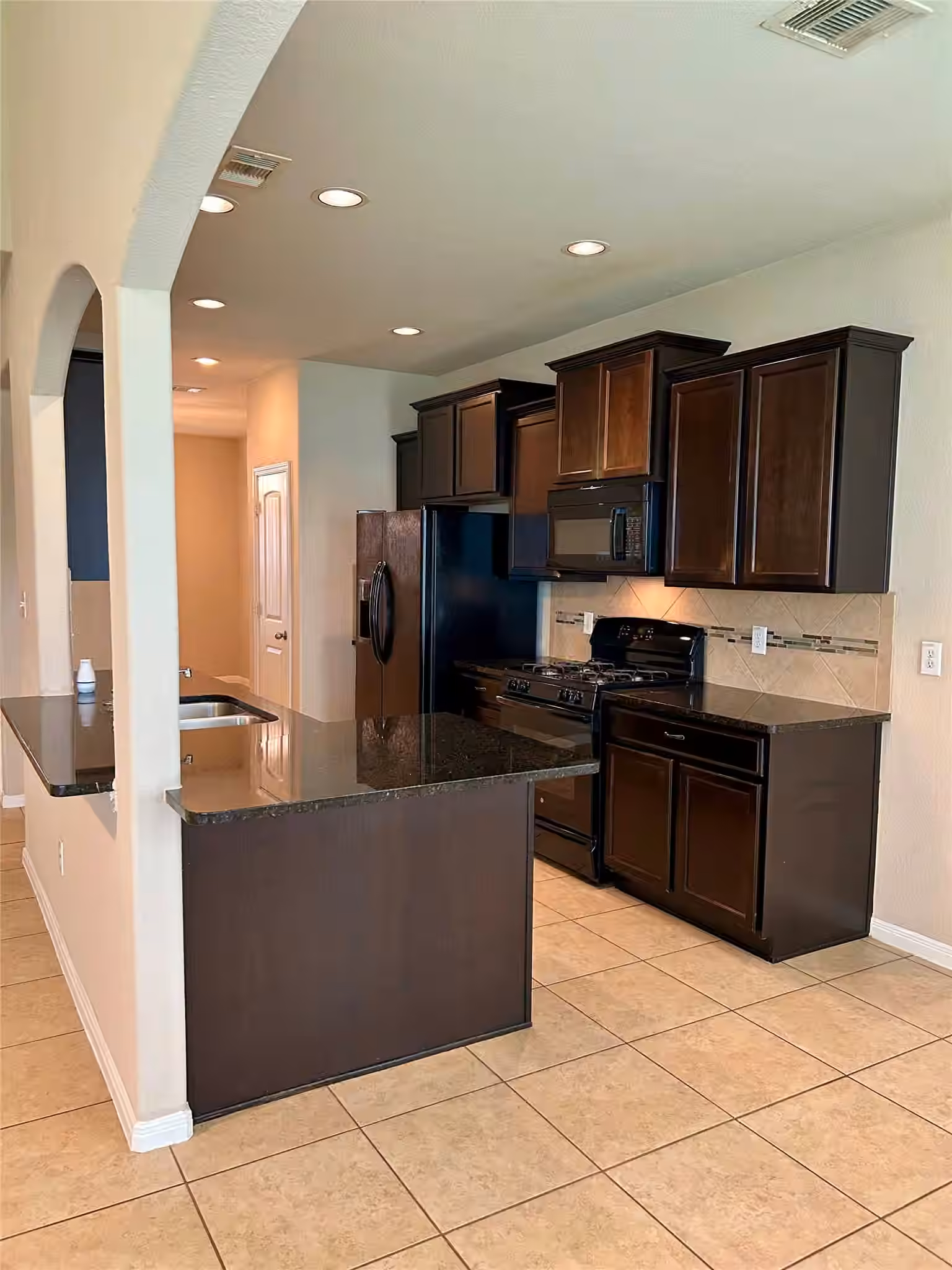 Photo 5 of 20607 Chatfield Bend Way, Katy, TX
