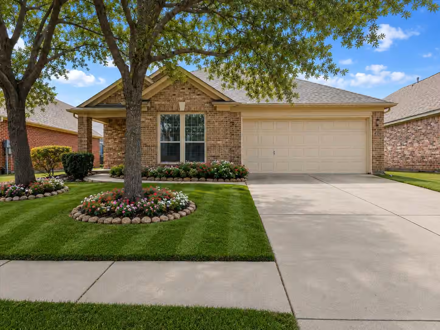 Photo of 3109 Summerstorm Lane, League City, TX 77573