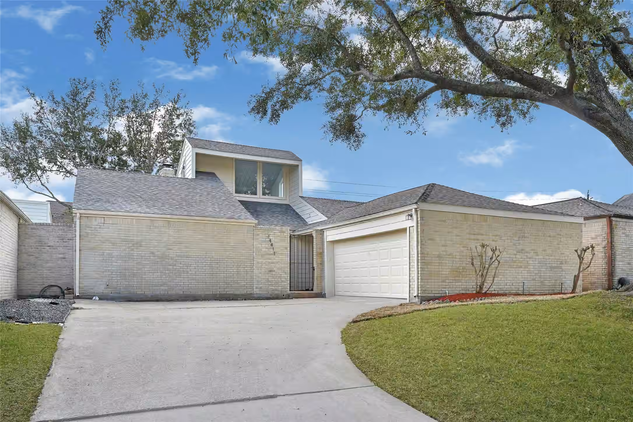 Photo 3 of 14411 Briarhills Parkway, Houston, TX