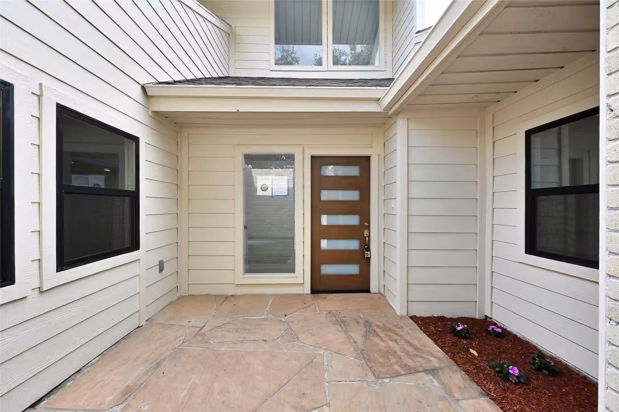 Photo 4 of 14411 Briarhills Parkway, Houston, TX