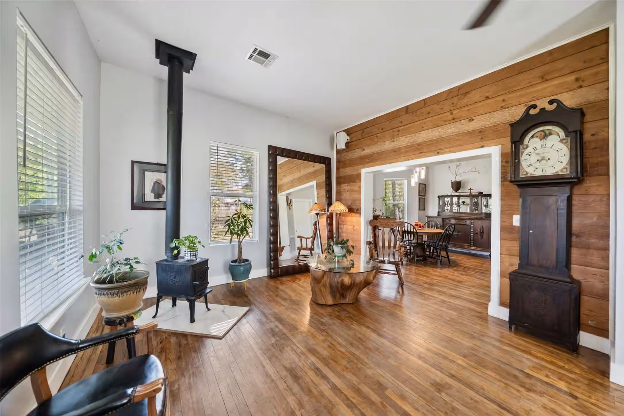 Photo 5 of 275 Pashun Lane, New Waverly, TX