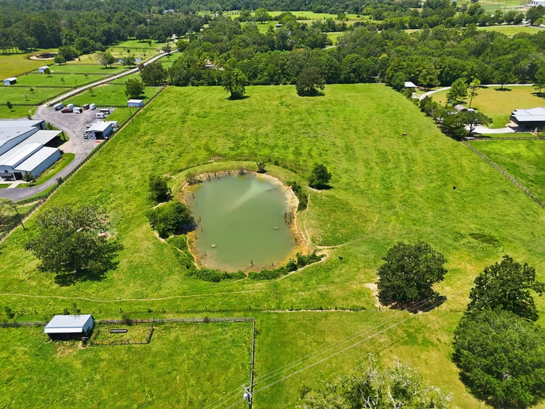 Photo 3 of 10398 FM 149, Montgomery, TX