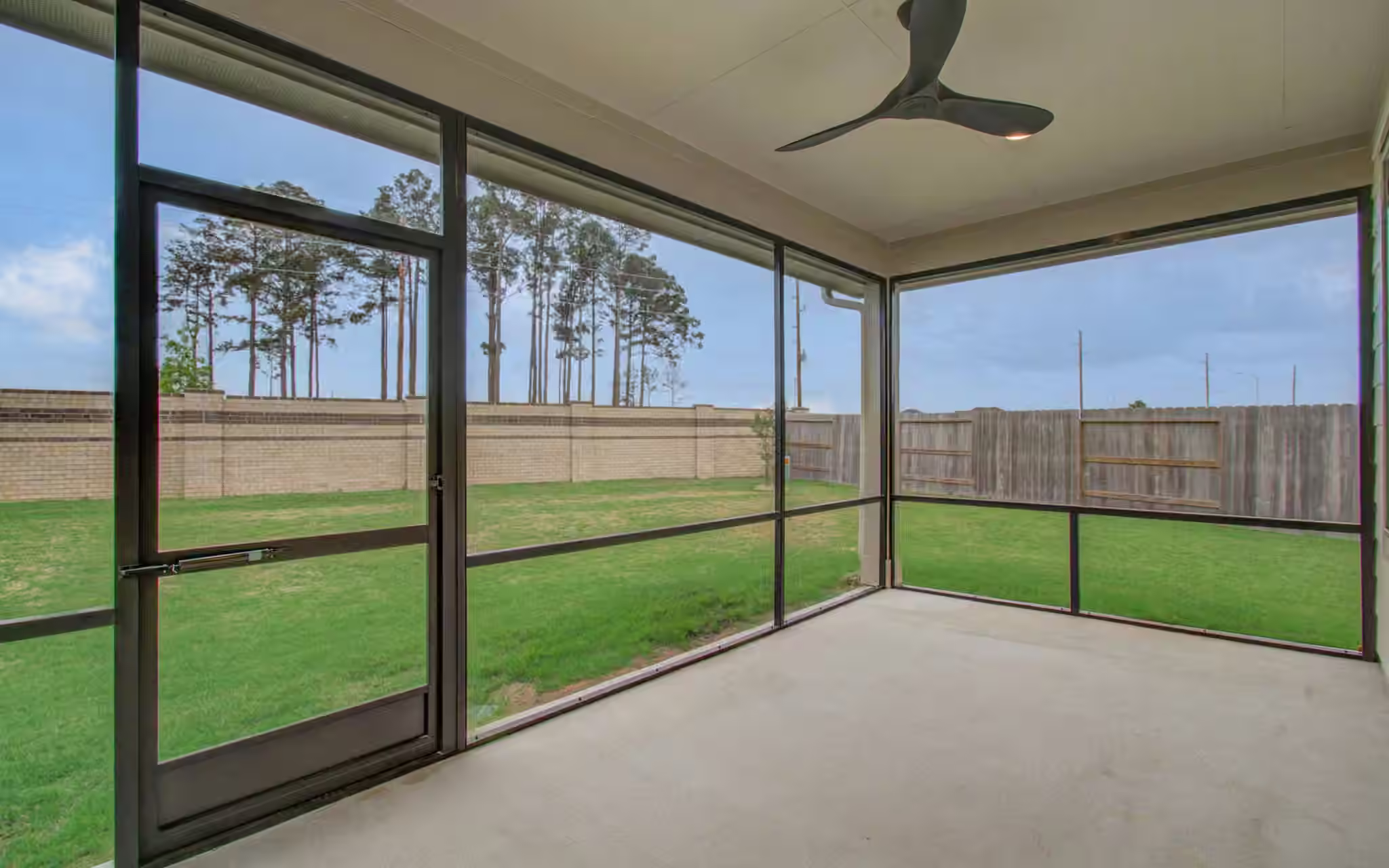 Photo 5 of 21822 Heather Elm Drive, Cypress, TX