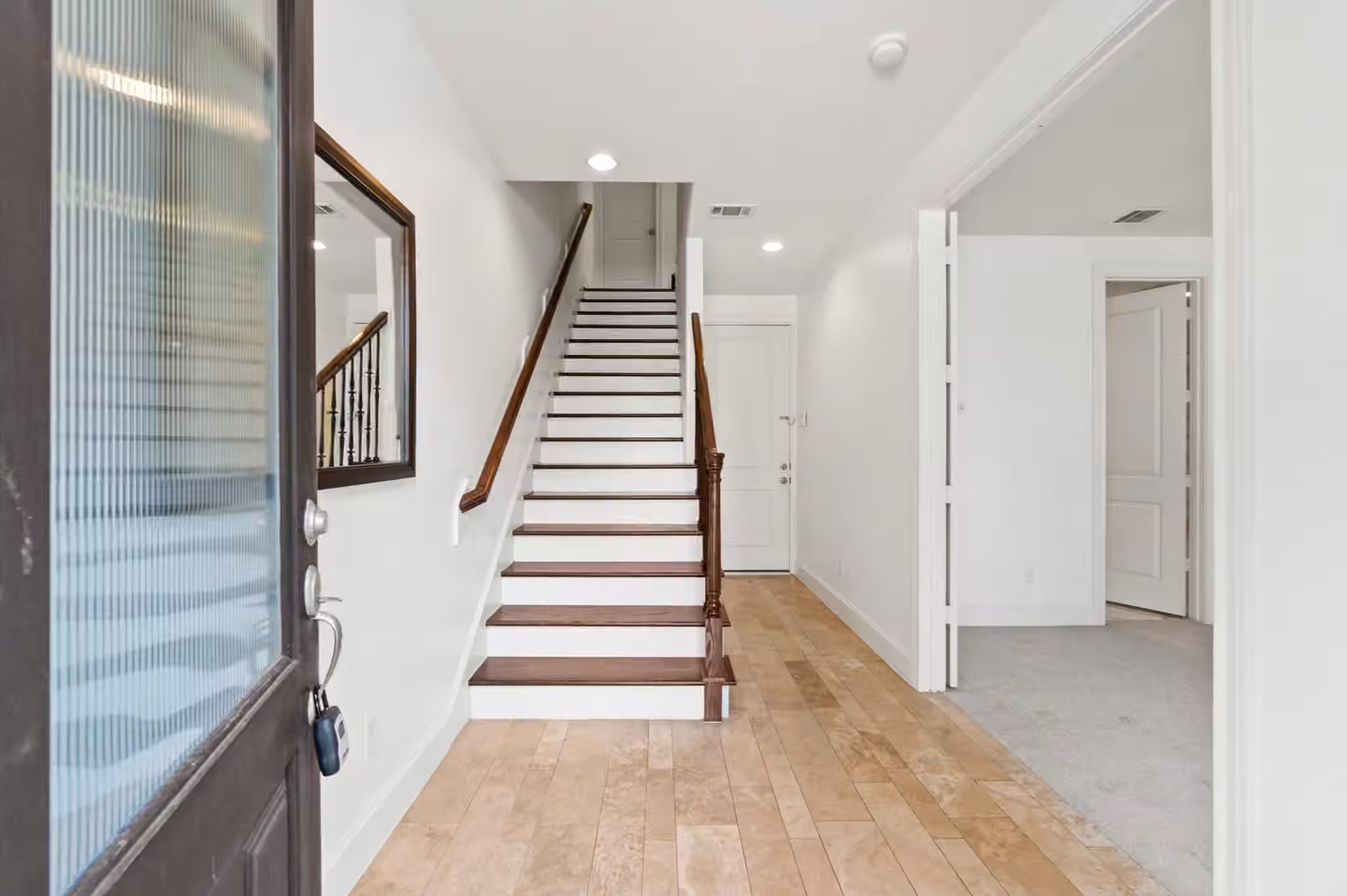 Photo 6 of 2326 Hutchins Street, Houston, TX