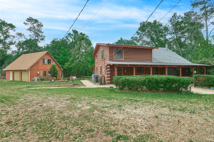 Photo of 18233 Country Place Drive, Conroe, TX