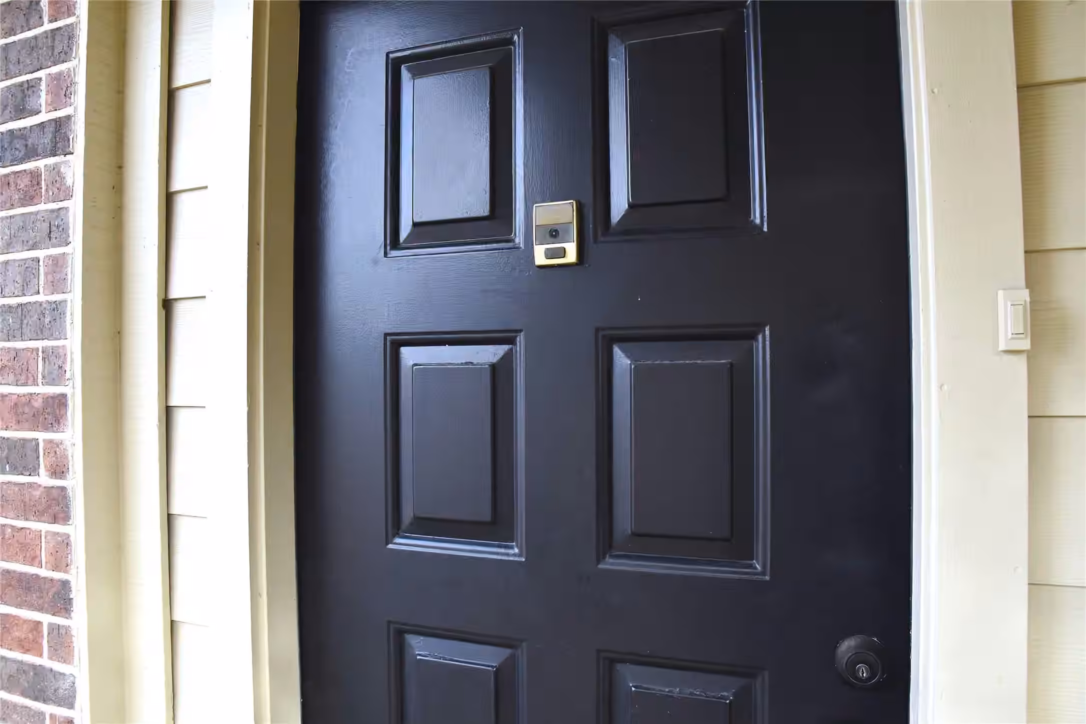 Photo 3 of 2121 El Paseo Street 2000, Houston, TX