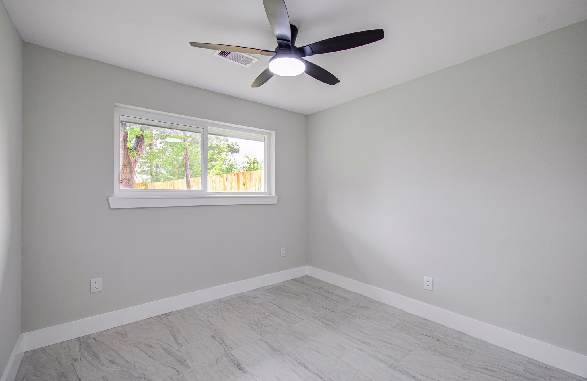 Photo 7 of 9259 Richland Drive, Houston, TX