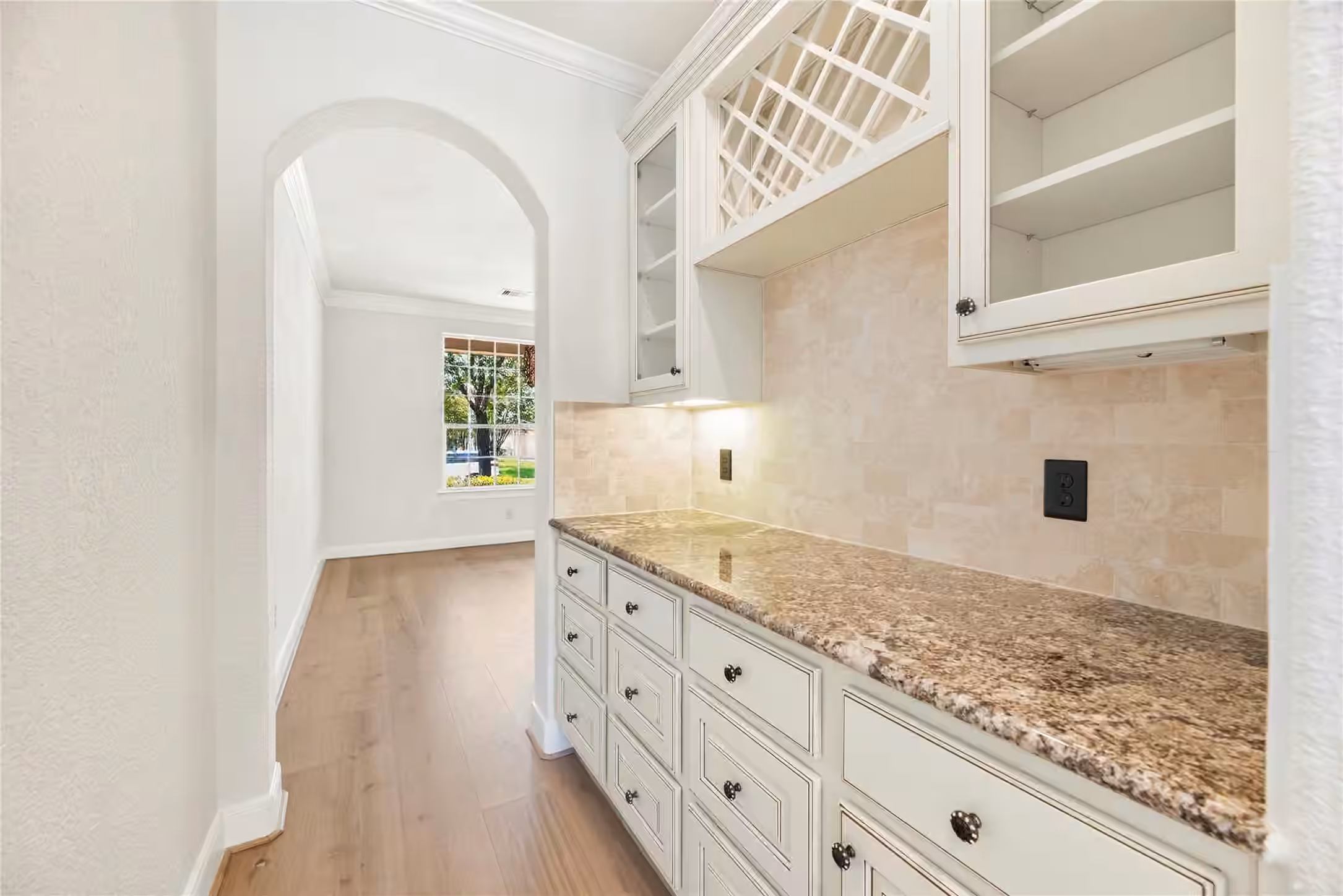 Photo 6 of 12318 Crest Haven Lane, Cypress, TX